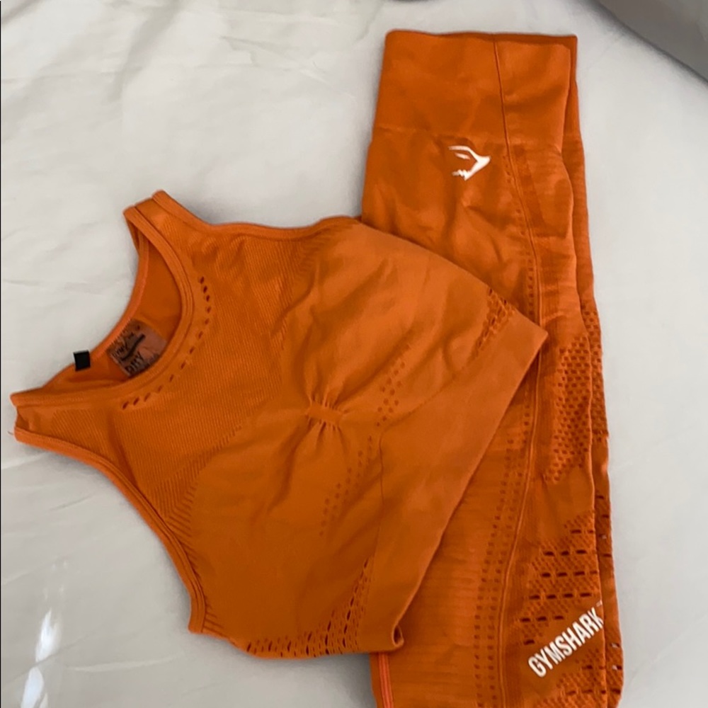 2 piece gym shark outfit